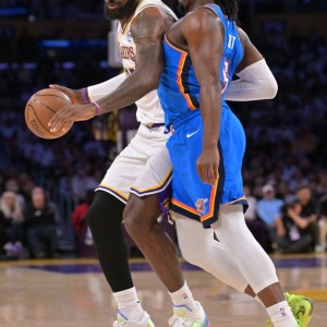 nba免费直播高清观看-真没招了！詹姆斯19中7拿到19分6板8助1断 正负值-24